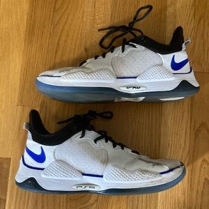 PG5 “PlayStation 1s”- Size 9.5 - Used Condition - No Box - Comes with laces.